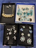 BOXED JEWELRY SETS