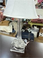 CLEAR BASE LAMP