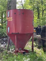 Grain tank off of a new holland 353 feed grinder