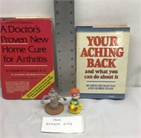 D2) TWO HEALTH BOOKS & BURKER KING TOYS