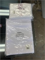 4 white new table clothes 2 of each