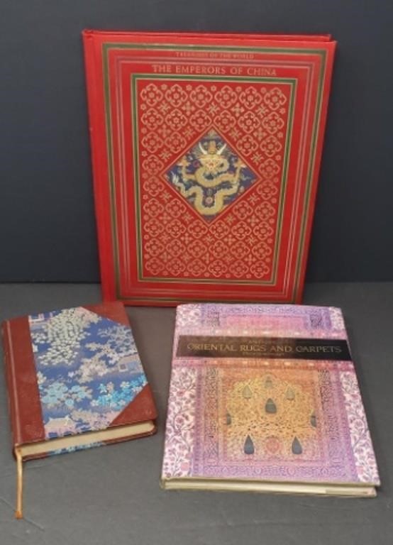 Antique Oriental Rugs and Carpets Book