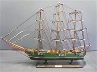 ~ Nice 1851 Flying Cloud Wooden Ship Model