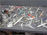 *LPO* Diecast & Plastic Airplane Models & Parts