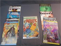 (11) Comic Books - Fantastic Four At Last The