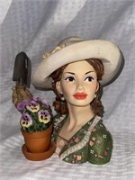 Cameo Girls Deluxe Martina 1939 with Vase