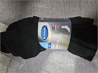 4 PAIRS SIZE 13-15 DR. SCHOLL'S SOCKS