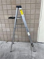 6' Aluminum Husy Step Ladder