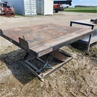 60"× 70" Hydraulic lift table missing power pack