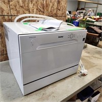 Countertop Danby Dishwasher as new