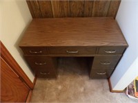 Small 7 Drawer Desk 39.75x17.5Dx45.5T