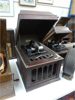 EDISON CYLINDER RECORD PLAYER