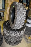 4  Goodyear Wrangler Durateck tires, LT275/70 R18