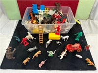 BOX OF PLASTIC ANIMALS, COWBOYS, INDIANS & MORE
