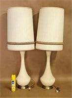 VINTAGE MCM IVORY TABLE LAMPS - MATCHING