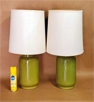 MCM ALVACADO GREEN POTTERY TABLE LAMPS, PAIR