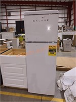 Galanz Refrigerator/freezer, white