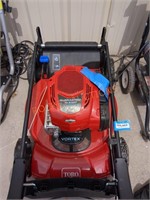 Toro 22" Briggs and Stratton Recycler Lawnmower