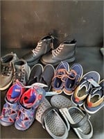 Children's Shoes NWT