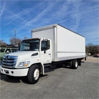 2013 Hino 338 4X2 2dr Regular Cab 271 in. WB