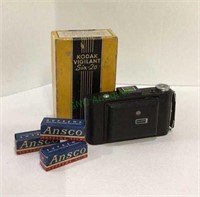 Vintage Kodak vigilant 620 camera in original