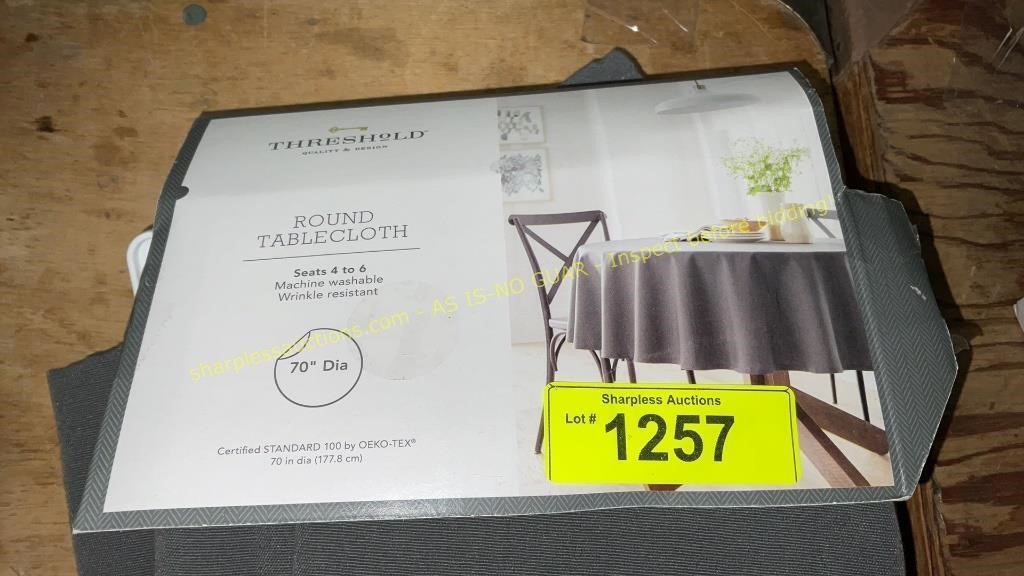 Threshold Round Table Cloth, 70in Diameter
