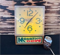 1980's Mountain Dew  Clock ( WORKS )