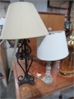 2 TABLE LAMPS WITH SHADES