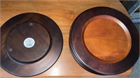 8 wooden plates