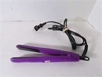 Purple AmoVee Mini Portable Flat Iron