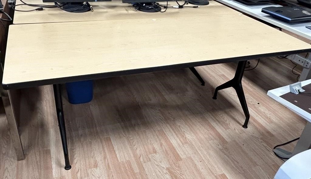 30" X 72" TRAINING OR WORK TABLE
