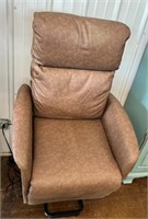 NEW LIFT CHAIR ( NO SHIPPING)