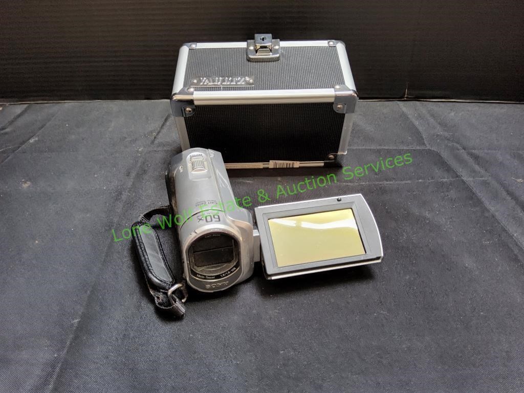 Sony Handycam DCR-SX40 in Vaultz Case