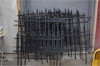 11-Pieces Metal Fencing 24x24