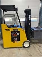 Yale Stand Up 2900lb Forklift