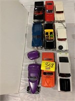 9 PLASTIC MODEL CARS