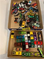 2 FLATS W/ LOOSE HOT WHEELS & DIECAST CARS OF ALL