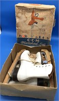 Size 8 Vintage Ice Skates In Original Box