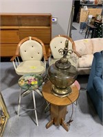 MID CENTURY TABLE LAMP, WOODEN STAND, PAIR OF