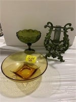MID CENTURY METAL MUSIC STAND, AMBER GLASS BOWL,
