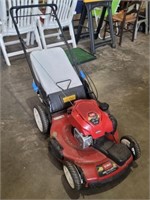 Toro - 163cc Gas Powered Lawn Mower