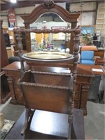 VINTAGE MAGAZINE/ SMOKING TABLE WITH GLASS TRAY