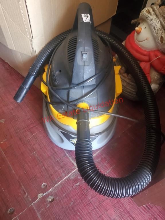 Vacuum. Really Sucks. (connex 2)