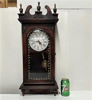 Horloge en bois, pendule en laiton H27’’