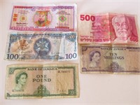 ASSORTED FOREIGN BANKNOTES