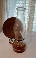VINTAGE OIL LAMP WITH EAGLE SHIELD