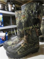 Columbia Mossy Oak Rubber boots new w tags