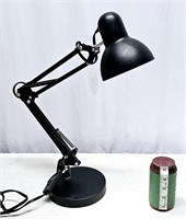 Lampe de bureau au LED Fonctionnelle.