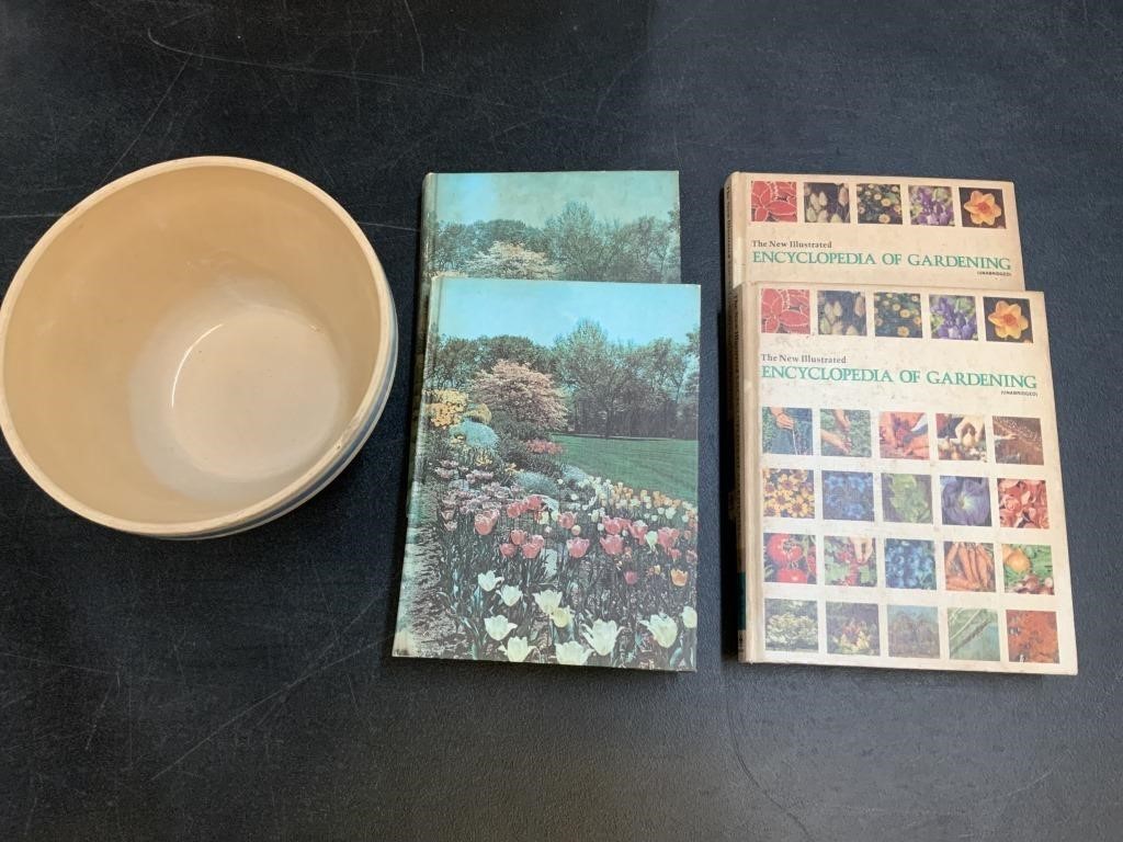 Gardening Encyclopedias w/ Ceramic Bowl #424/ #9