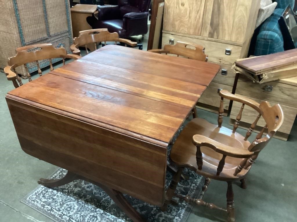 Drop Leaf Mahogany Dining Table with (4) Chairs